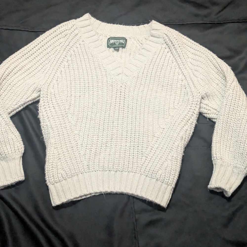 American Eagle Outfitters Women's Cream Knit Sweater
